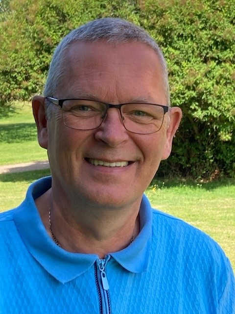 behandler Finn Nielsen